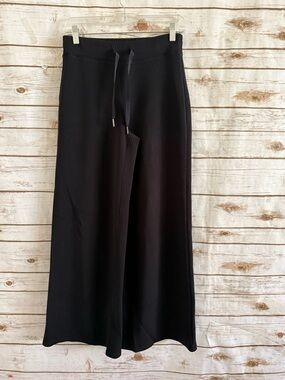 Spanx AirEssentials Black Wide-Leg Pants size Small